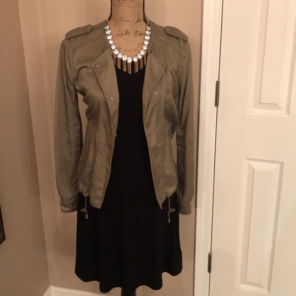 “It’s Only A Small Gap” Army green Gap jacket